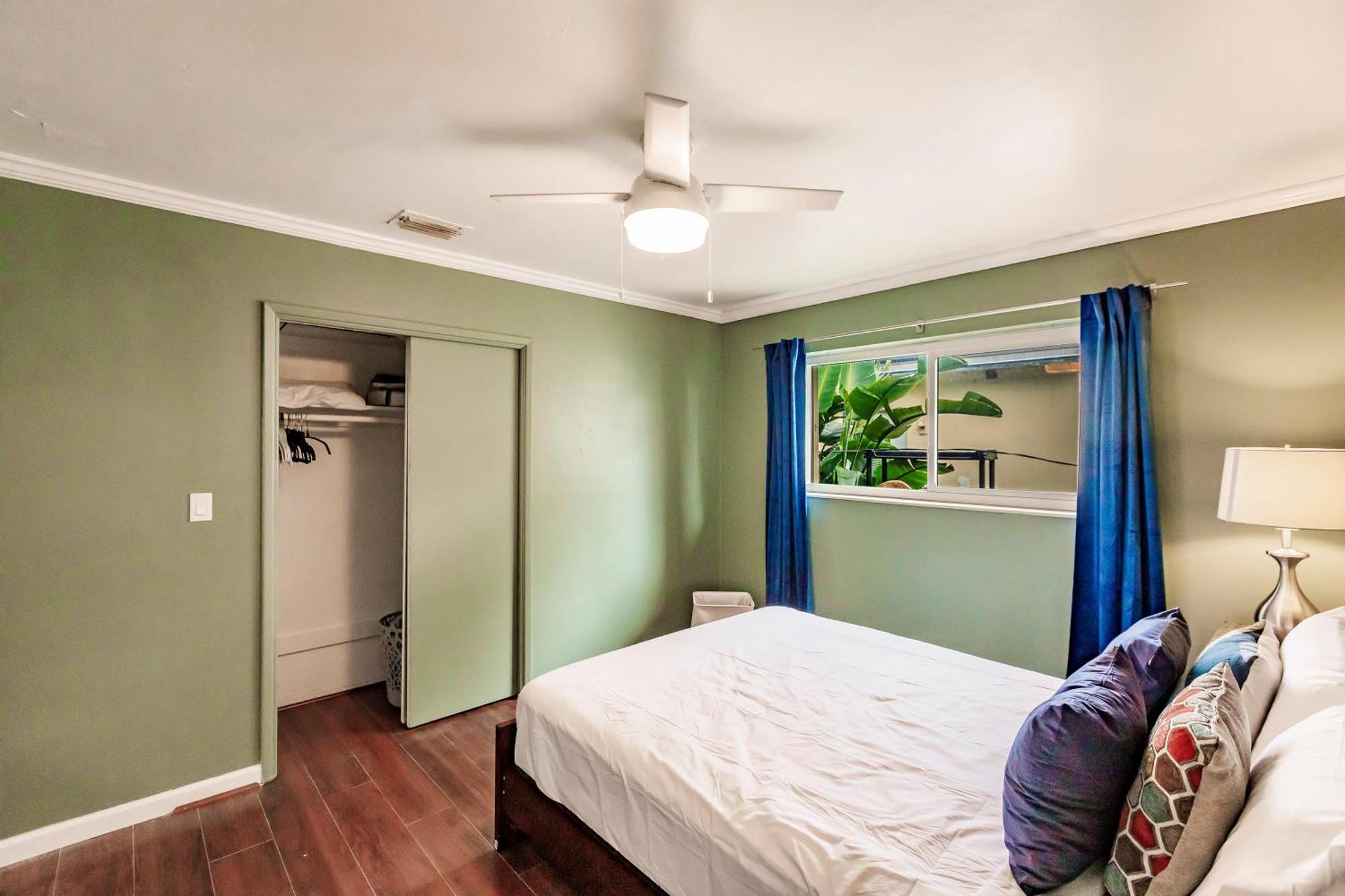 Bnb Hyperion - Updated 1B1B Hideaway - Sleeps 3 ハリウッド エクステリア 写真